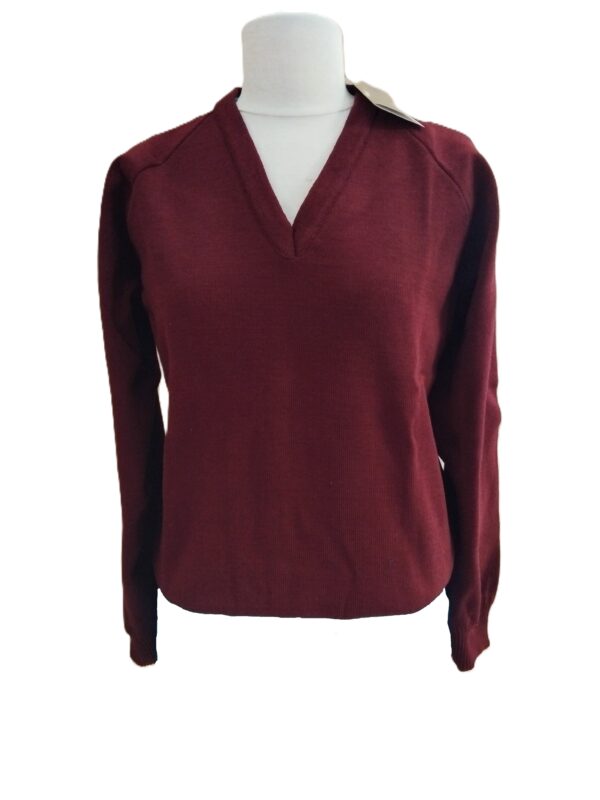 raglan v neck